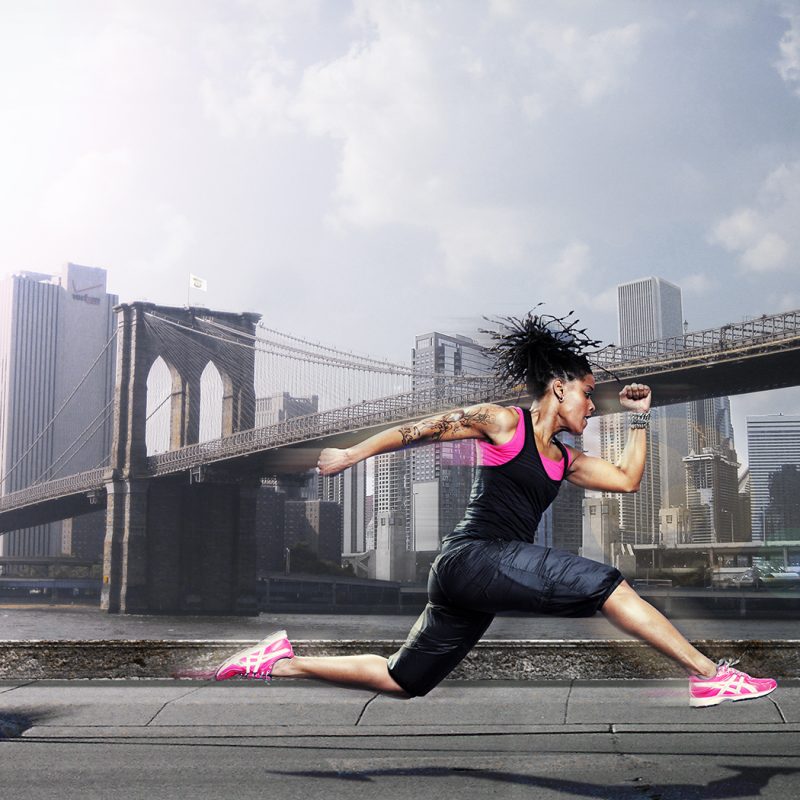 Het Klokhuis Dolores Leeuwin jumping pink running shoes New York