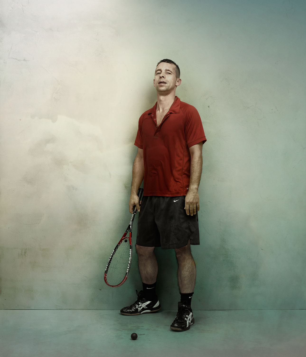 Portrait; squash; man; cancer; non hodgkin; stichting tegenkracht; sports, football, soccer, cycling, swimming, breast, stomach,